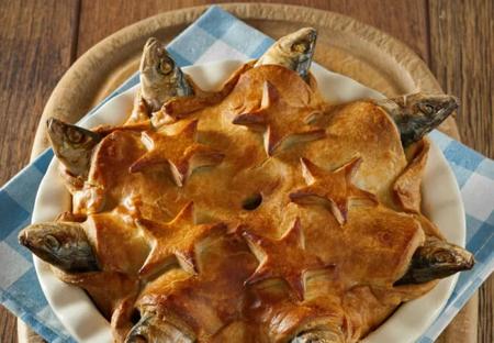 stargazy-pie.jpg